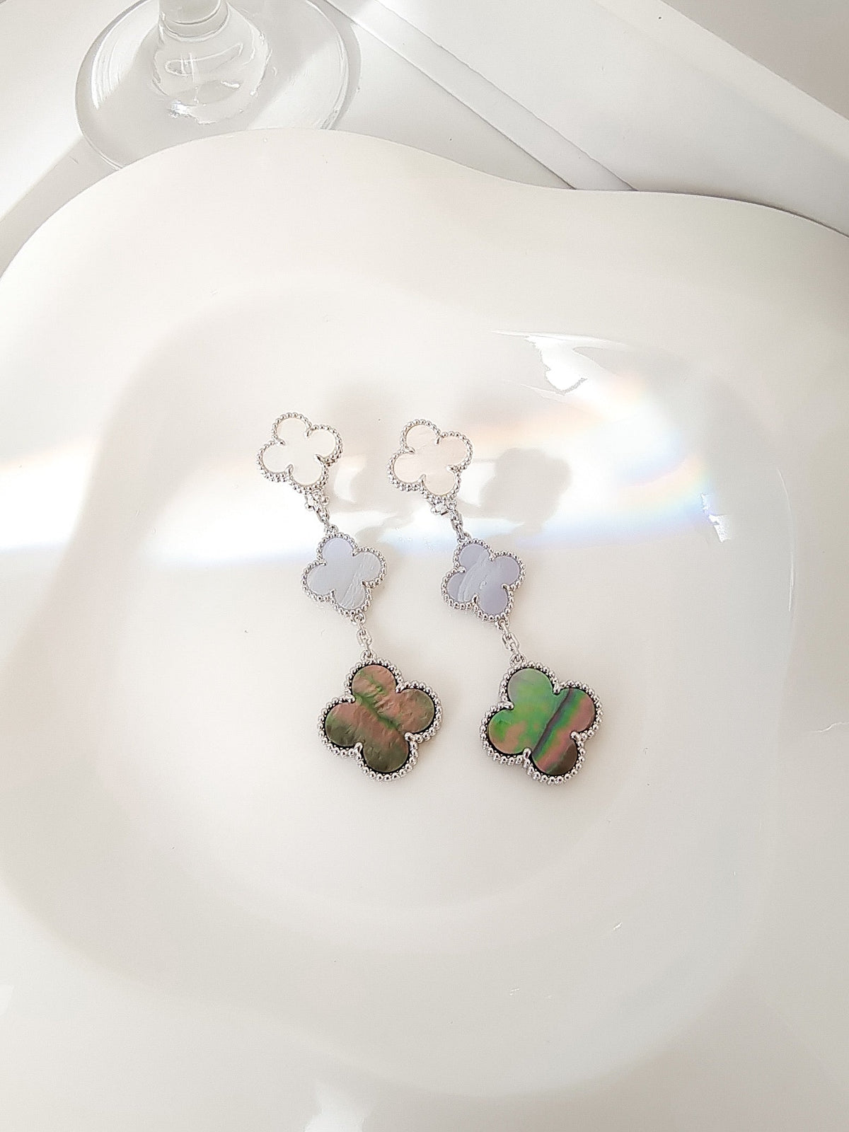 ⭐Miroze CLOVER 3 MOTIFS CHALCEDONY DARK MOP SILVER EARRINGS