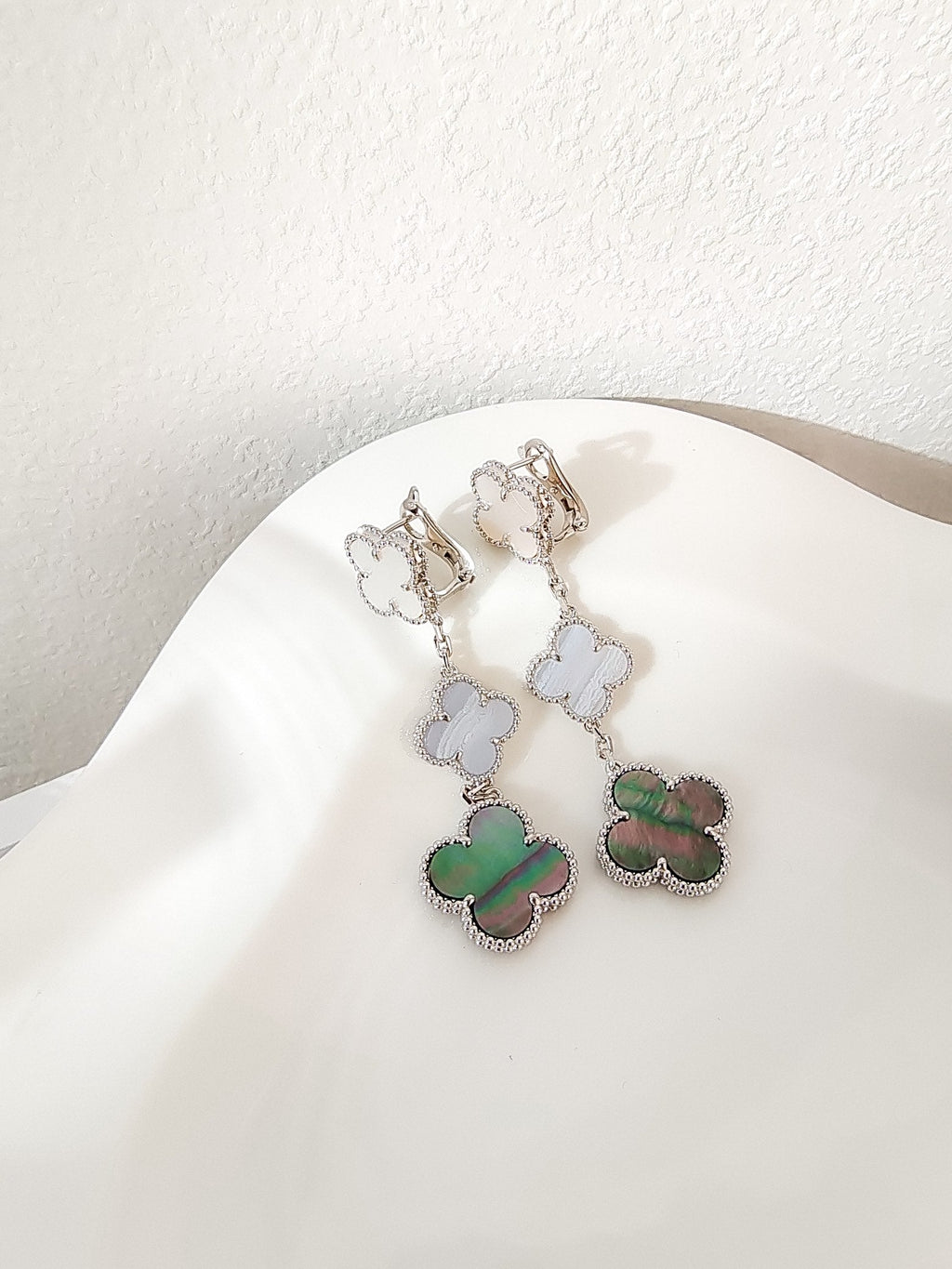 ⭐Miroze CLOVER 3 MOTIFS CHALCEDONY DARK MOP SILVER EARRINGS