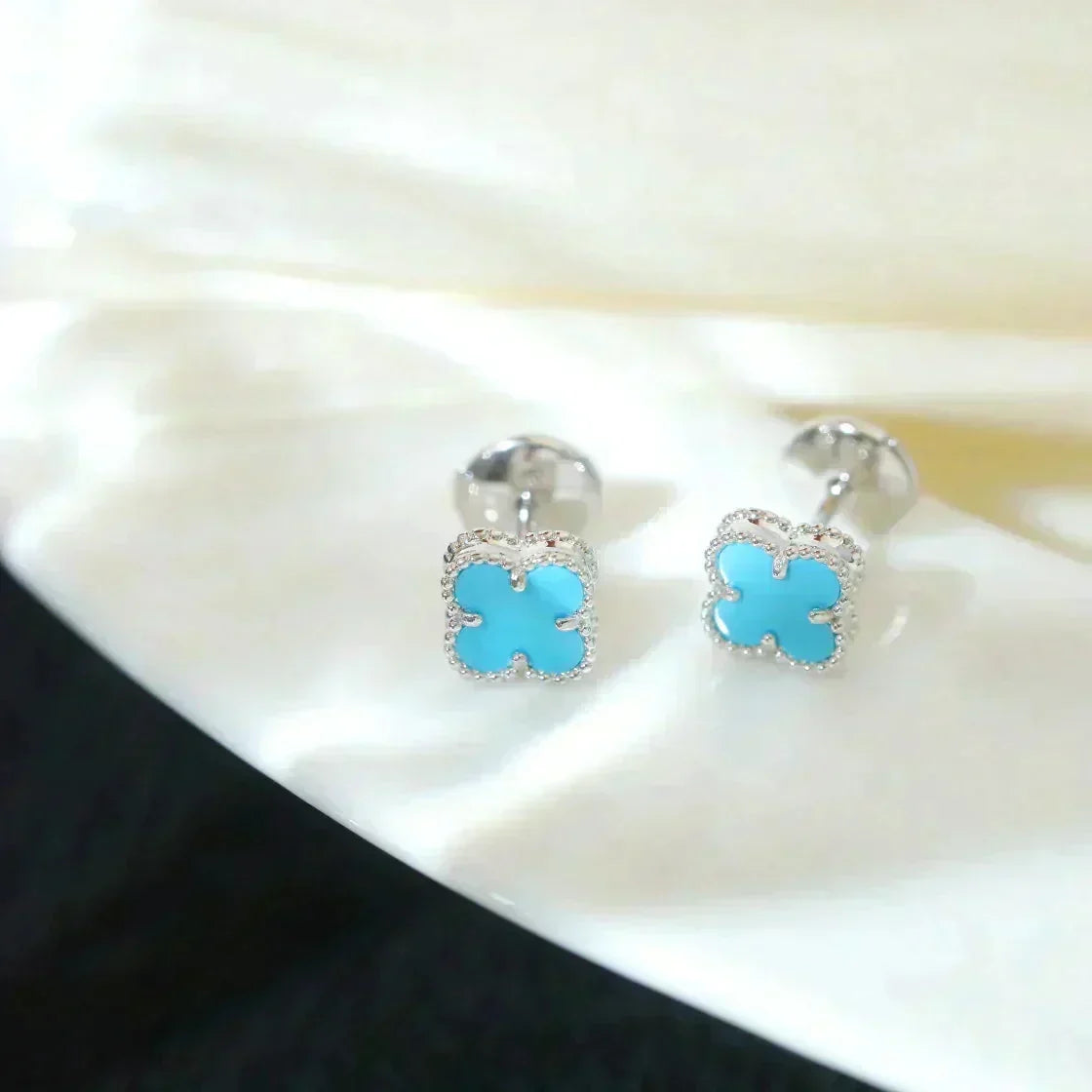 [⭐Miroze] CLOVER MINI 9.5MM ONYX STUD EARRINGS SILVER