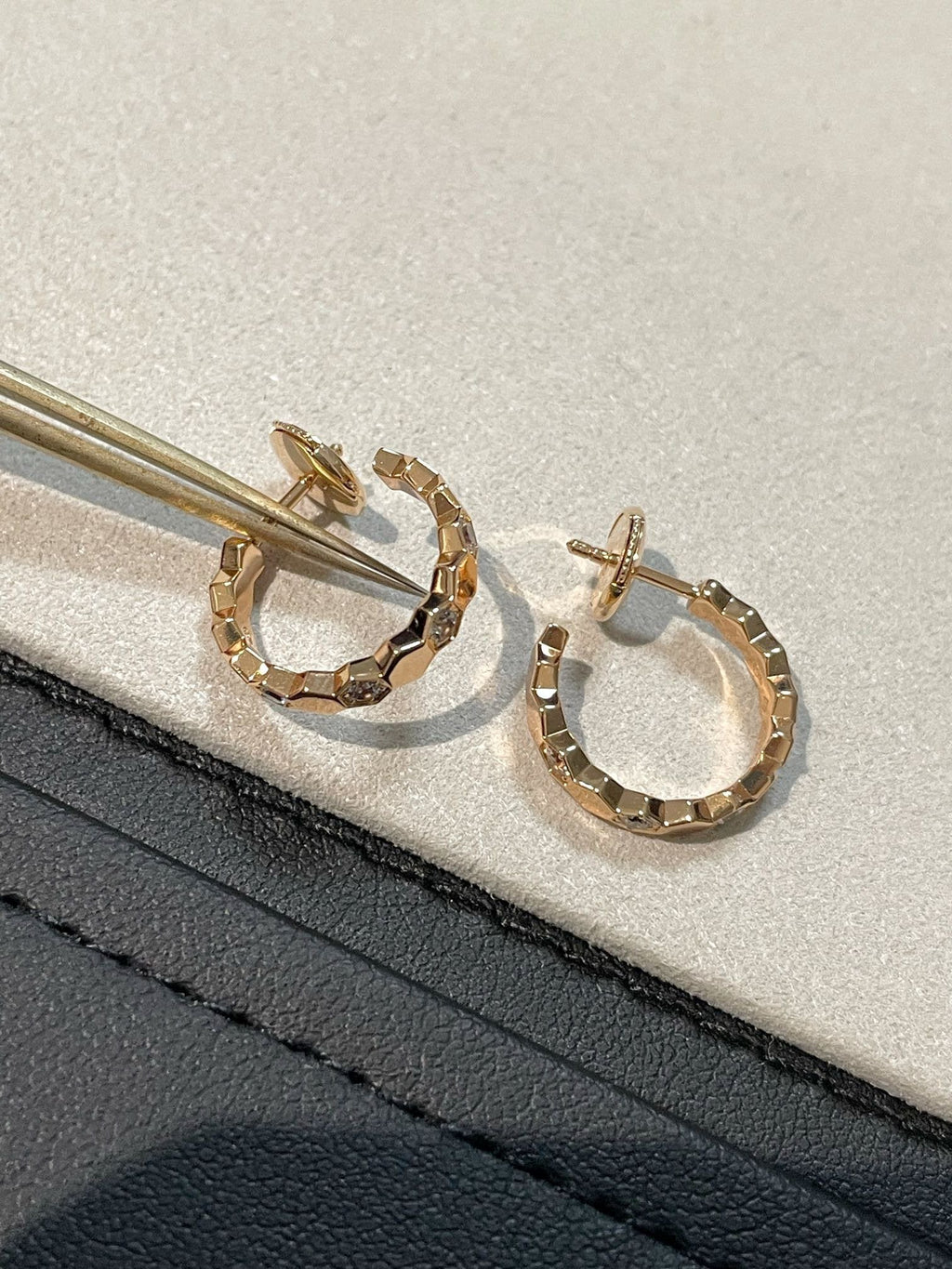 ⭐Miroze BEE LOVE Earrings GOLD DIAMOND