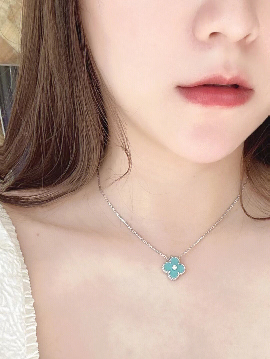 ⭐Miroze CLOVER 1 DIAMOND LIGHT BLUE SILVER NECKLACE
