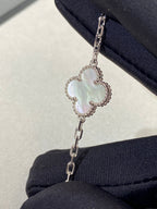 [⭐Miroze ]New CLOVER WHITE PEARL MOP 5 MOTIF BRACELET COLLECTION