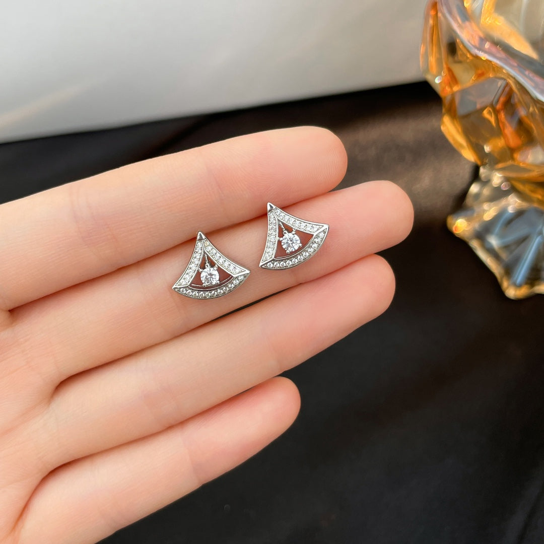 [⭐Veya]DREAM MINI DIAMOND STUD EARRINGS