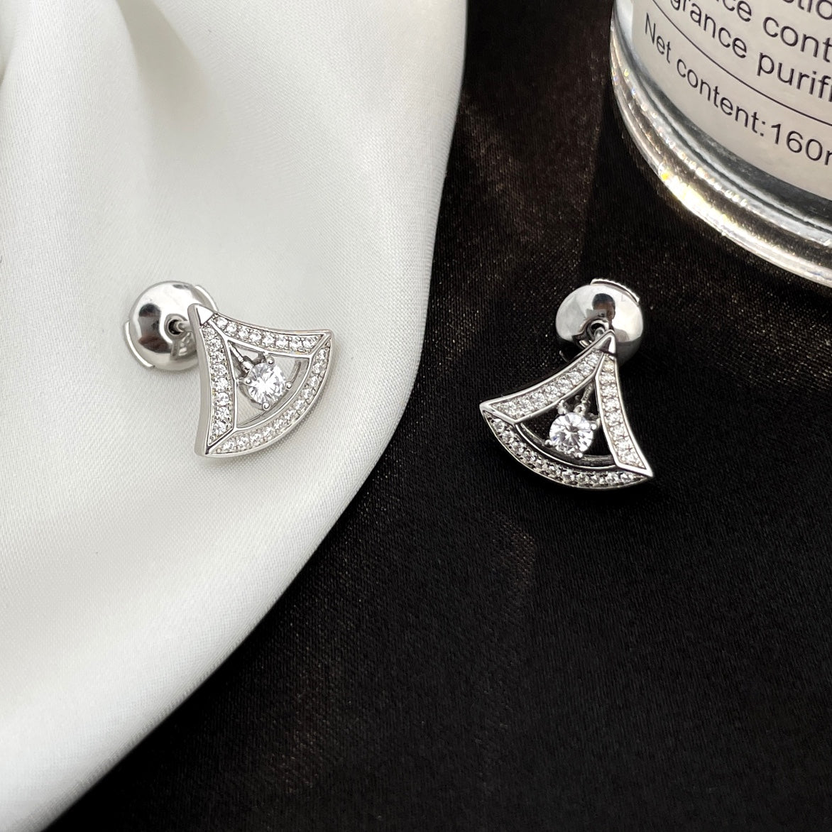 [⭐Veya]DREAM MINI DIAMOND STUD EARRINGS
