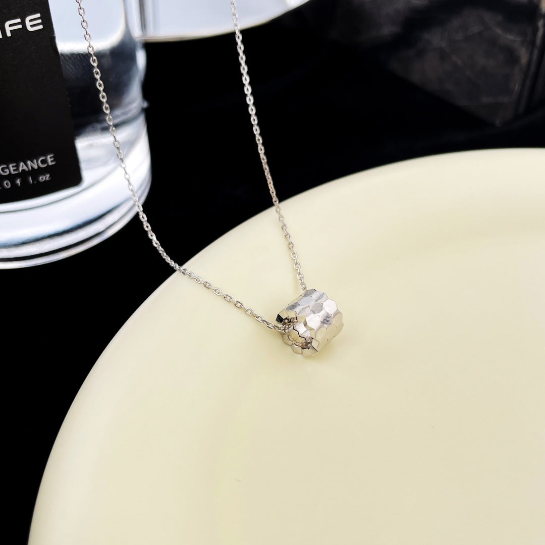 ⭐Miroze BEE MINI PEDANT DIAMOND NECKLACE
