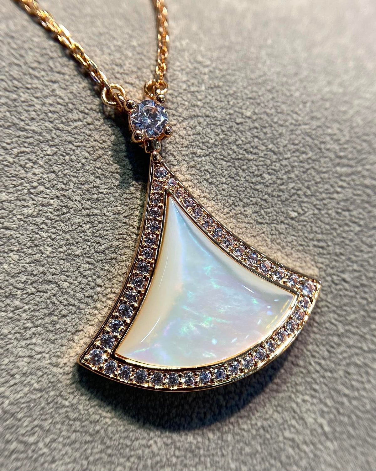 [⭐Miroze]DREAM MOP DIAMOND PAVED PINK GOLD NECKLACE