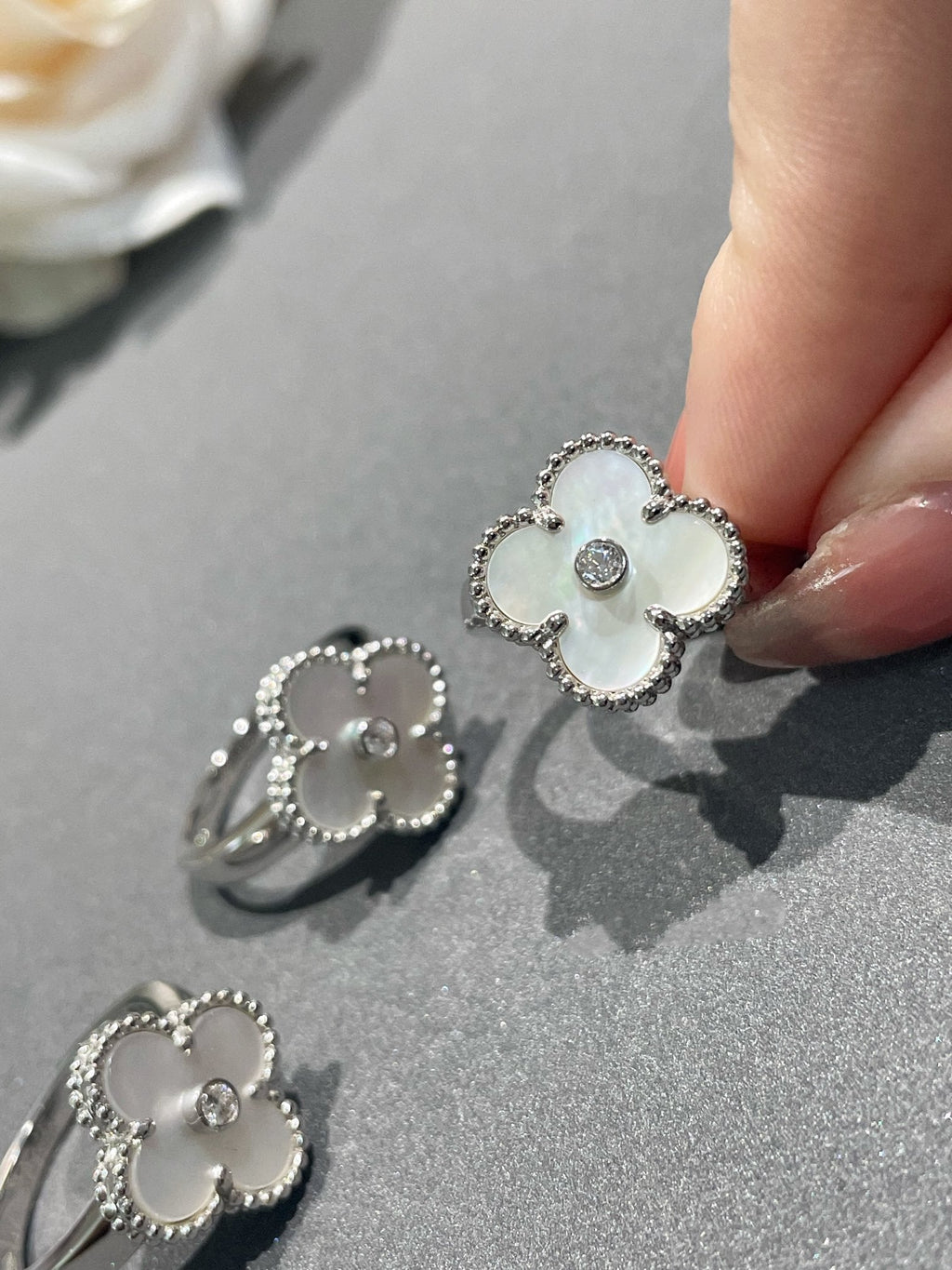 ⭐Miroze CLOVER SILVER MOP DIAMOND RING