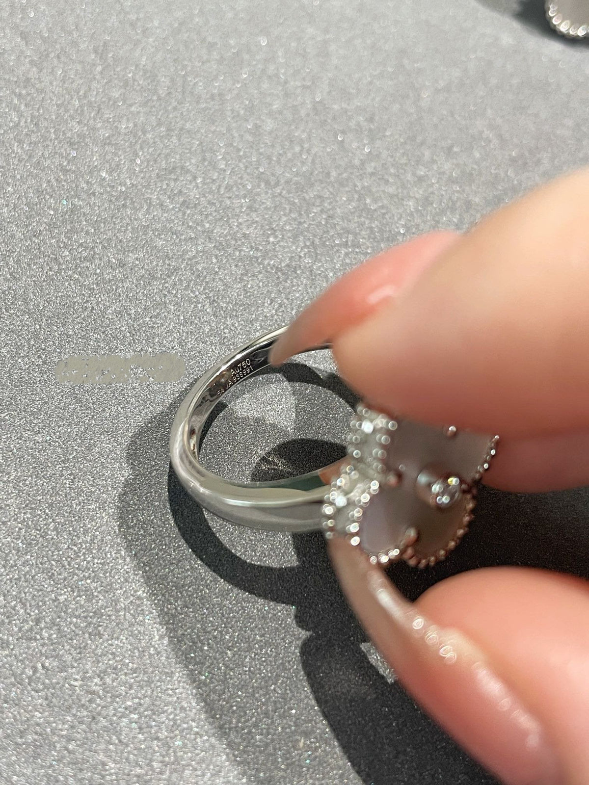 [⭐Miroze]CLOVER SILVER MOP DIAMOND RING