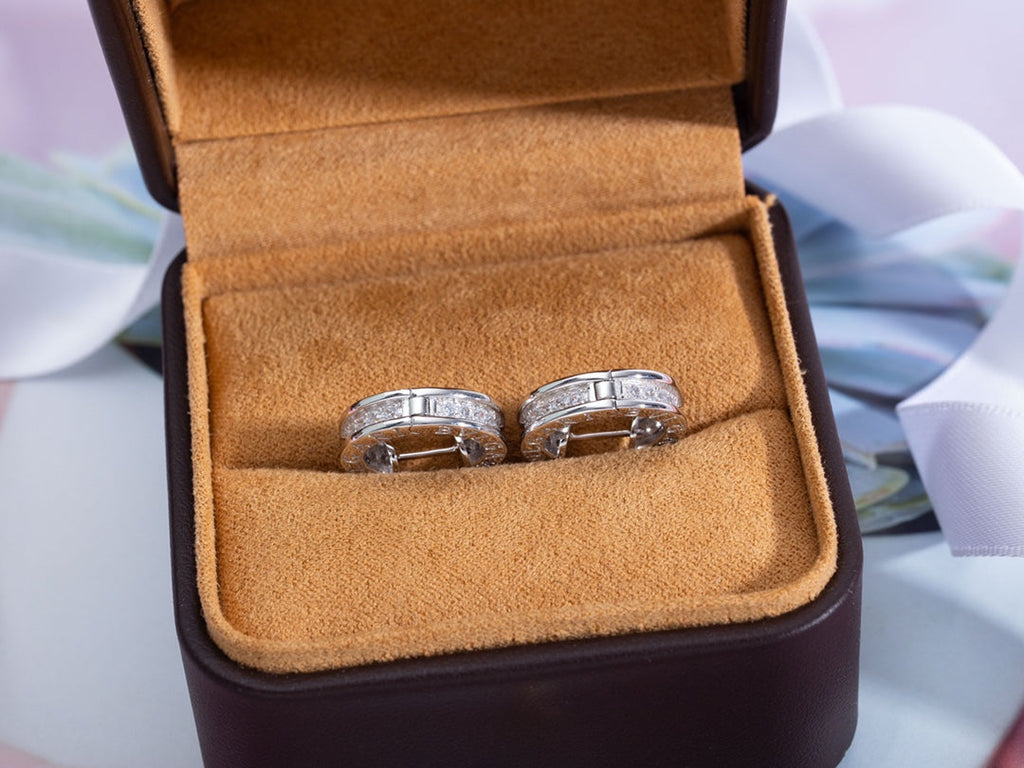 [⭐Veya]ZERO 1 MINI SILVER DIAMOND EARRINGS