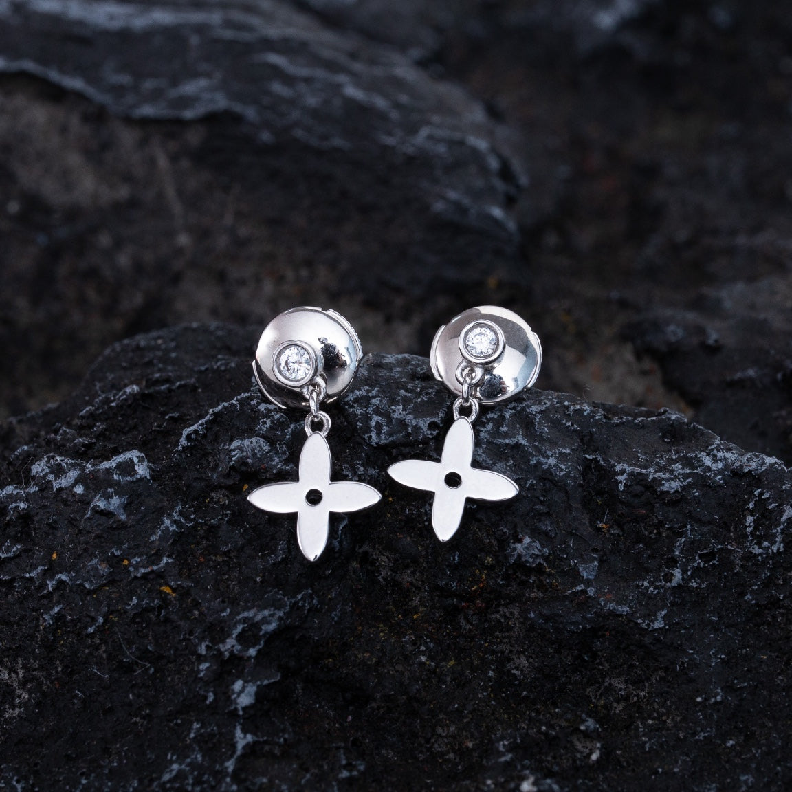 [⭐Miroze]VIDYLLE SILVER DIAMOND MINI DROP EARRINGS