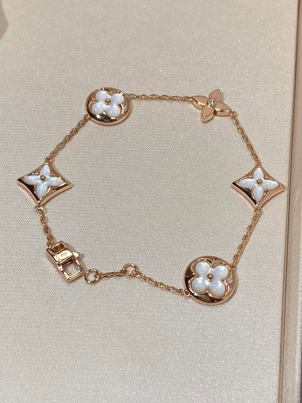 ⭐Miroze STAR AND SUN 5 MOTIF MOP PINK GOLD BRACELET