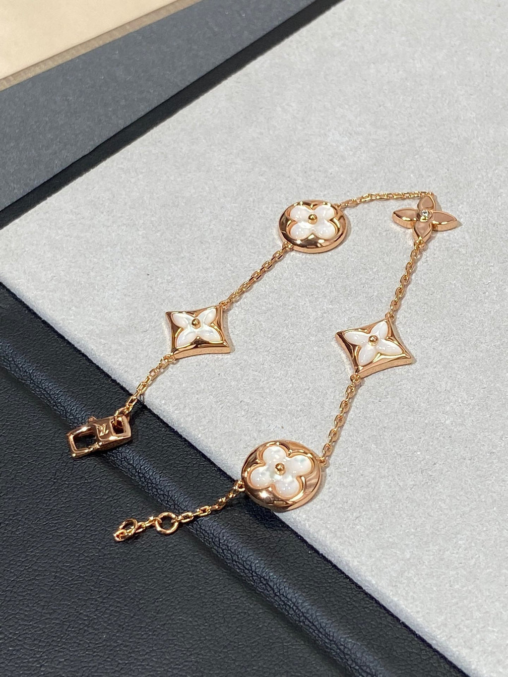 ⭐Miroze STAR AND SUN 5 MOTIF MOP PINK GOLD BRACELET