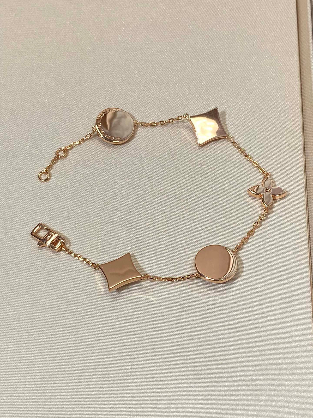 [⭐Miroze]STAR AND SUN 5 MOTIF MOP PINK GOLD BRACELET