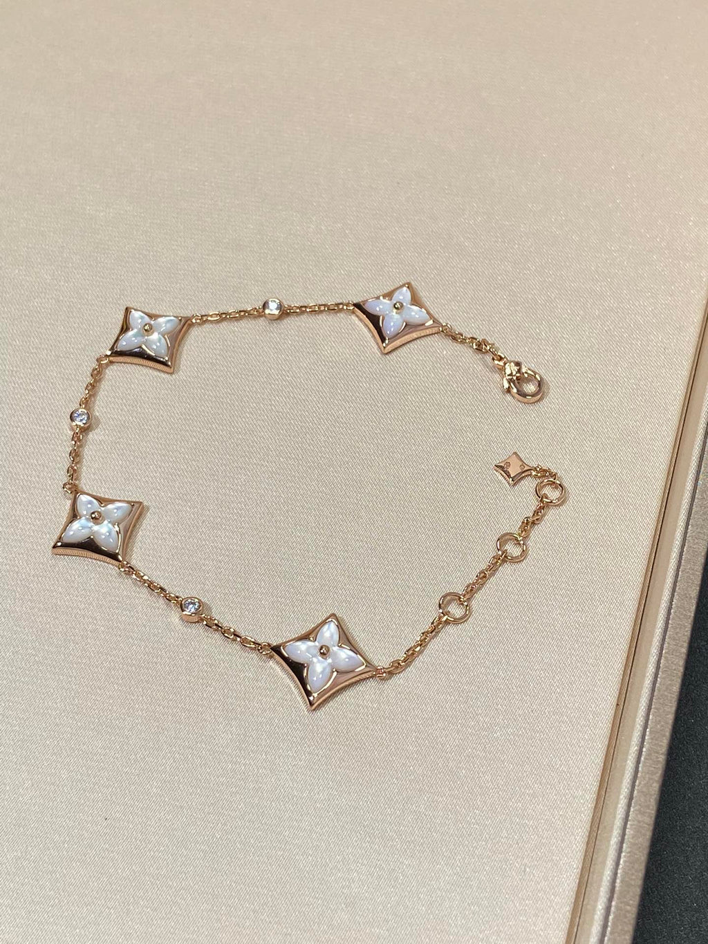 ⭐Miroze STAR 4 MOTIF MOP DIAMOND PINK GOLD BRACELET