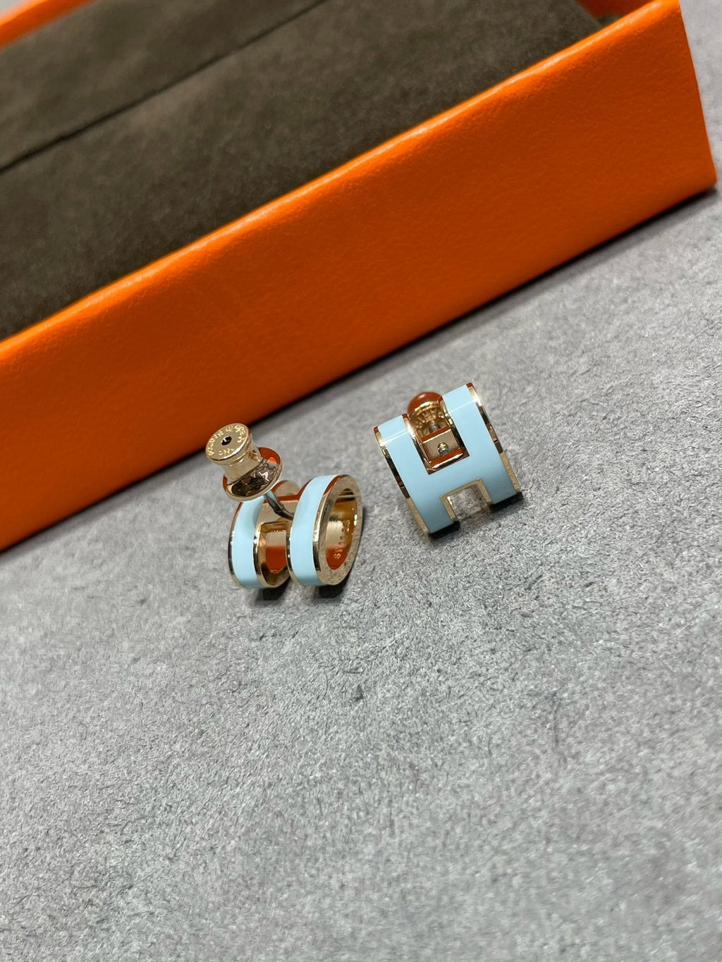 ⭐Miroze POP H SKY BLUE STUD EARRINGS