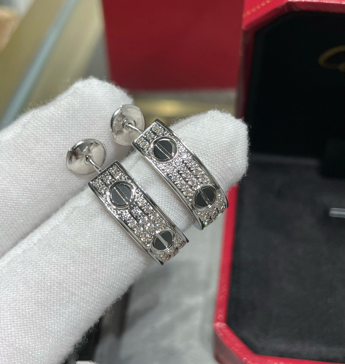[⭐Miroze]LOVE CERAMIC DIAMOND PAVED SILVER EARRINGS