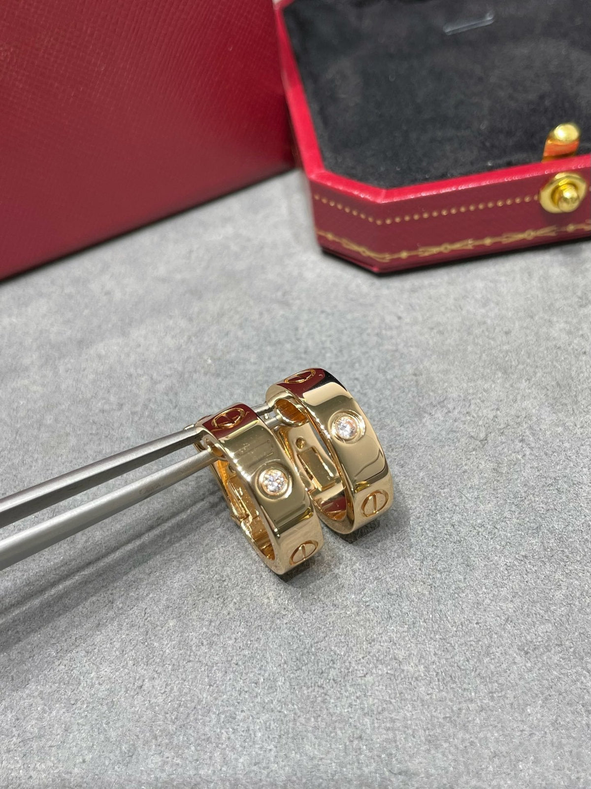 [⭐Miroze]LOVE 5.5MM 1 DIAMOND EARRINGS
