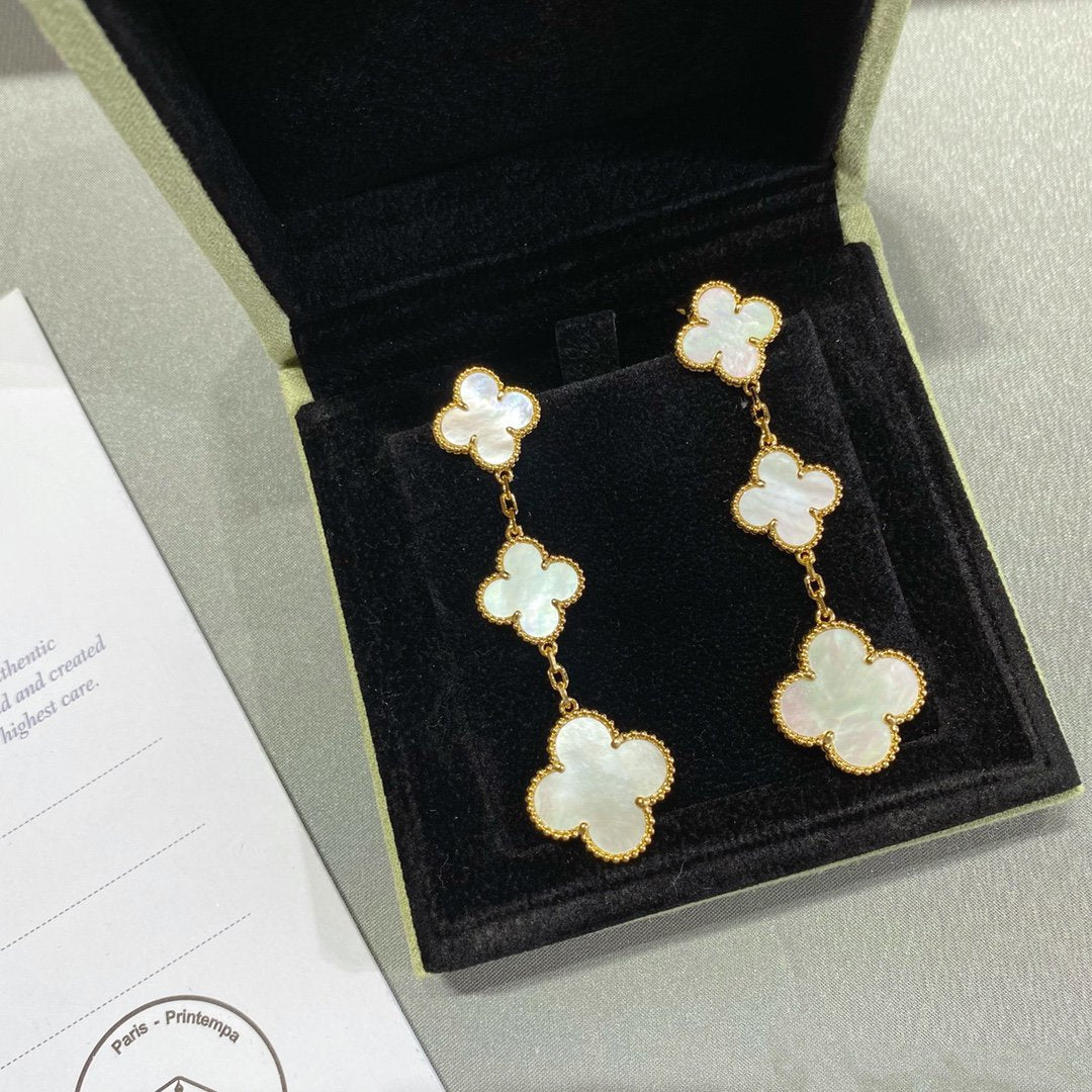 [⭐Miroze]CLOVER MOP 3 MOTIFS GOLD EARRINGS
