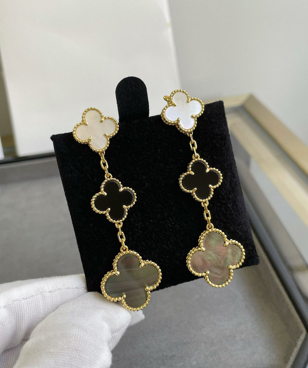 ⭐Miroze CLOVER 3 MOTIF MOP ONYX DARK MOP PINK GOLD EARRINGS