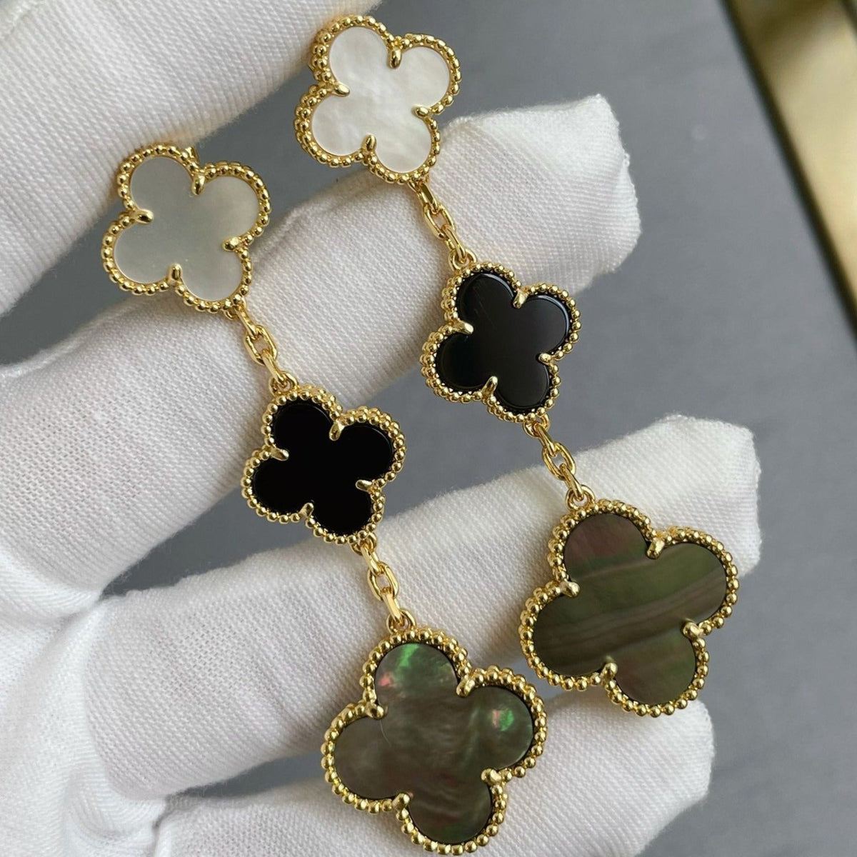 ⭐Miroze CLOVER 3 MOTIF MOP ONYX DARK MOP PINK GOLD EARRINGS