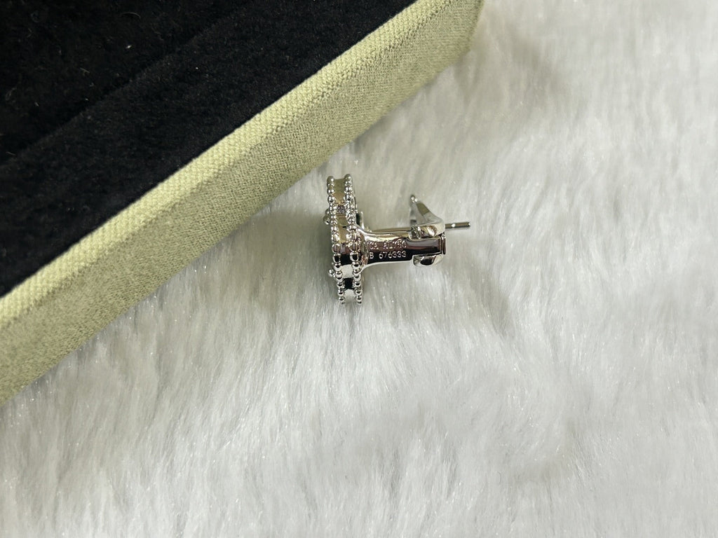 ⭐Miroze CLOVER PIETERSITE MEDIUM STUD EARRINGS