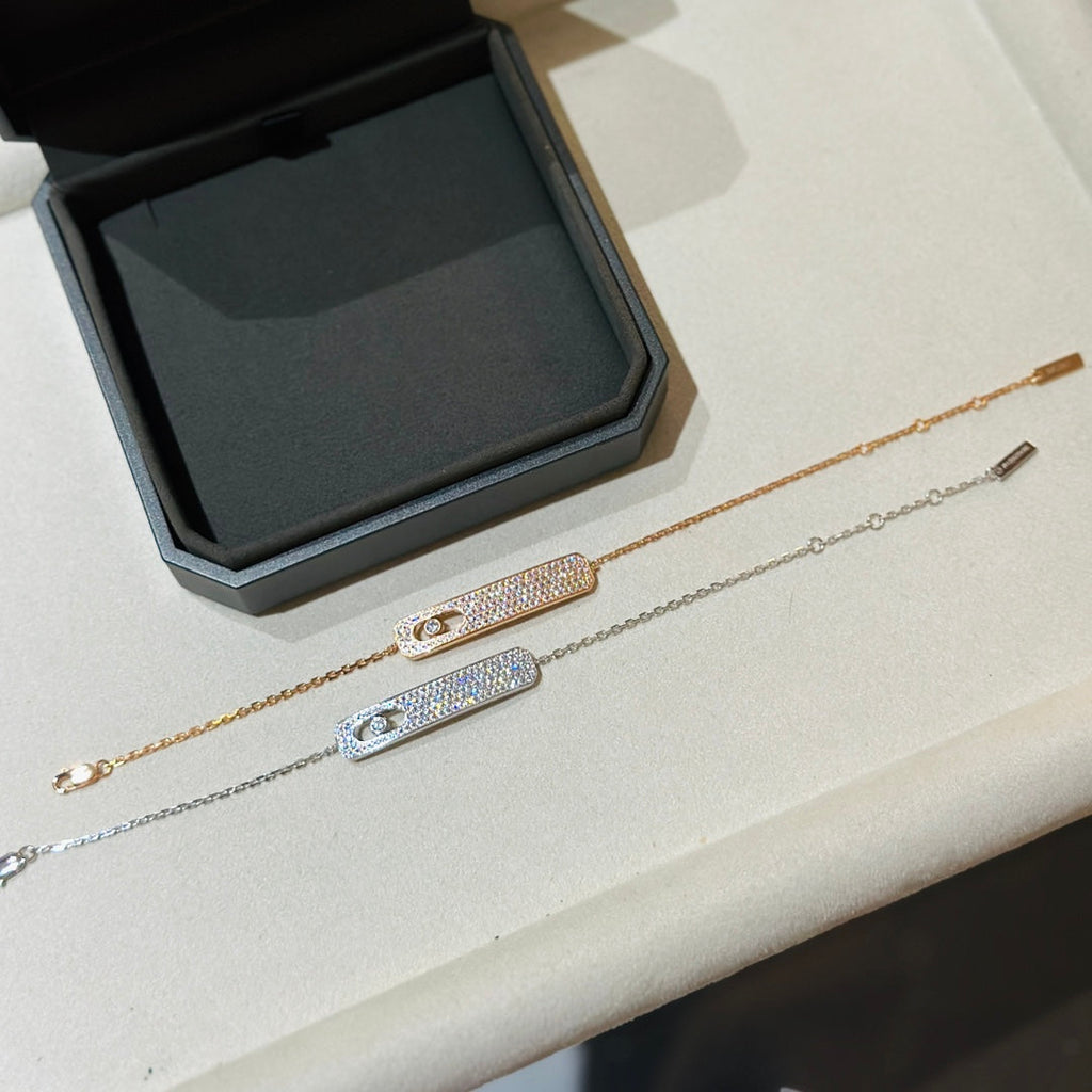 [⭐Miroze]MOVE CLASSIQUE DIAMOND PAVED BRACELET