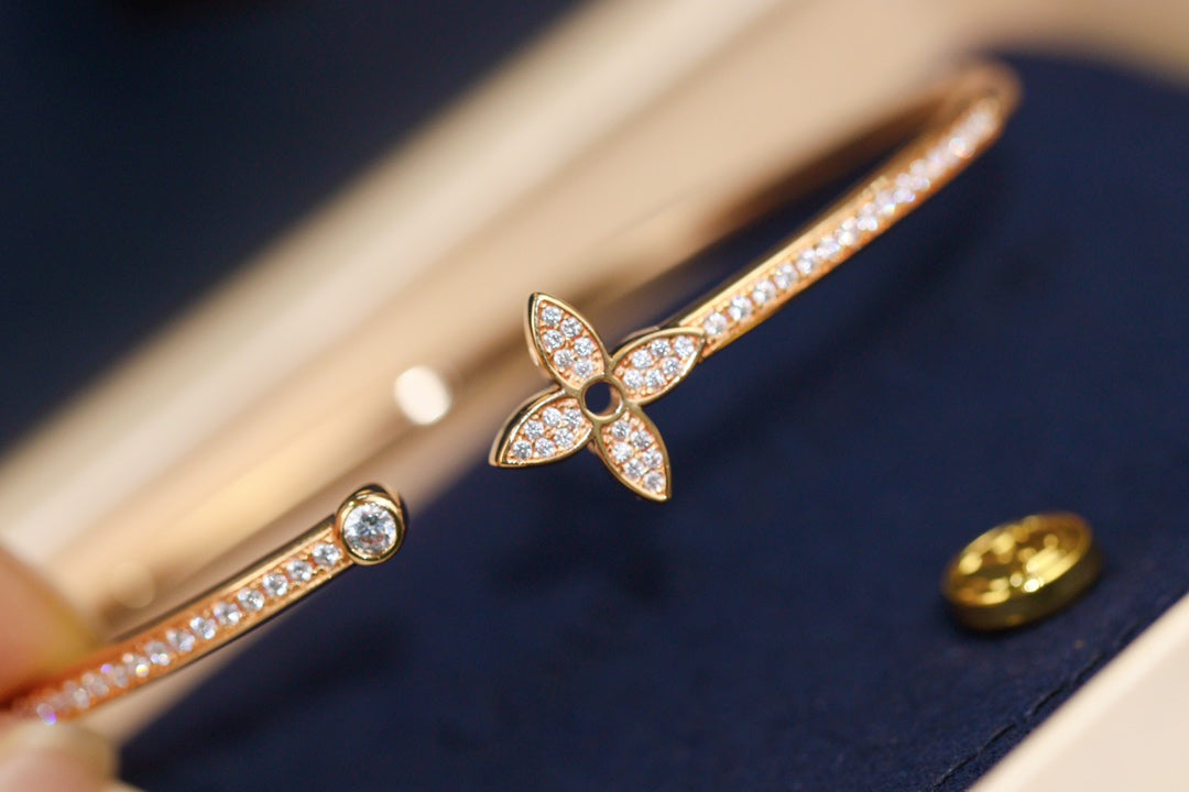 [⭐Miroze]IDYLLE PINK GOLD OPEN BRACELET DIAMOND PAVED