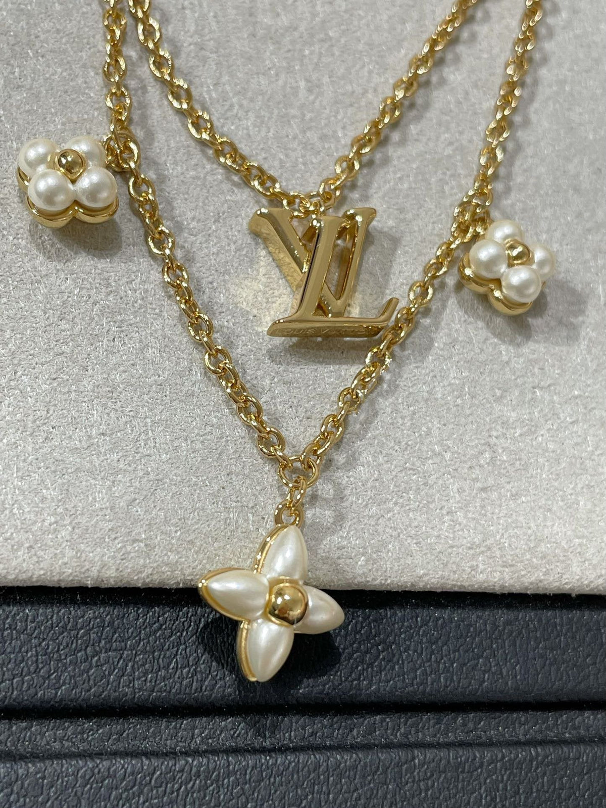 ⭐Miroze FLOWERGRAM GOLD MOP DOUBLE ROW NECKLACE