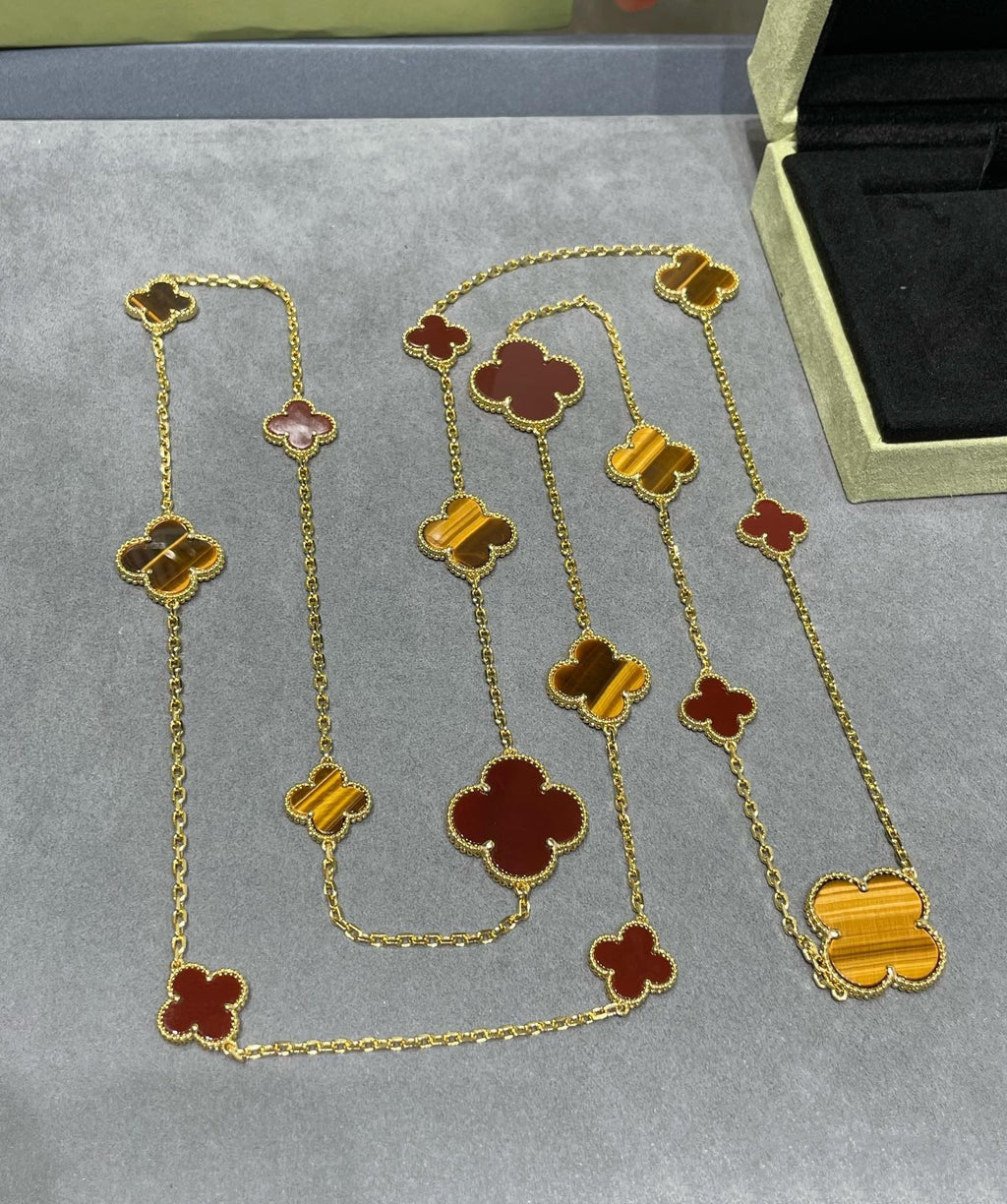 ⭐Miroze CLOVER 16 MOTIF CARNELIAN TIGER EYE ROSE GOLD NECKLACE