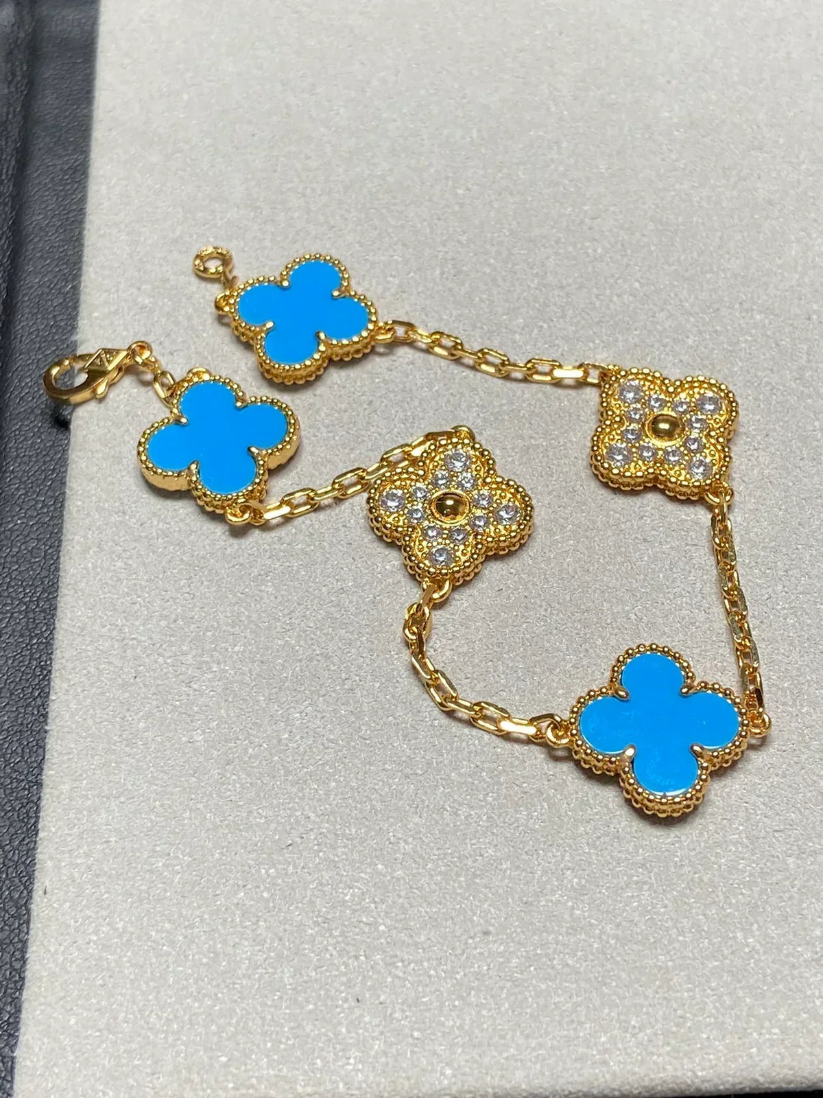 [⭐Miroze] CLOVER 5 MOTIF BLUE AGATE BRACELET COLLECTION