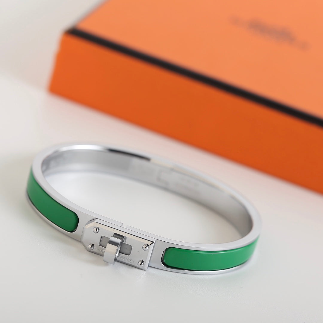 ⭐Miroze HM KELLY GREEN BRACELET