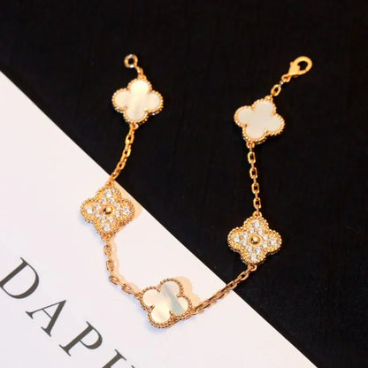 [⭐Miroze]CLOVER WHITE PEARL MOP 5 MOTIF BRACELET COLLECTION