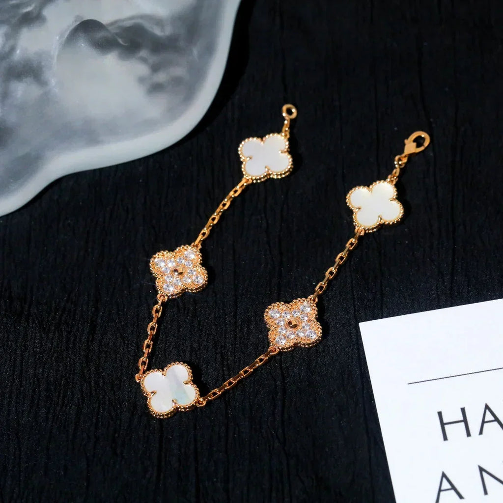 [⭐Miroze ]New CLOVER WHITE PEARL MOP 5 MOTIF BRACELET COLLECTION