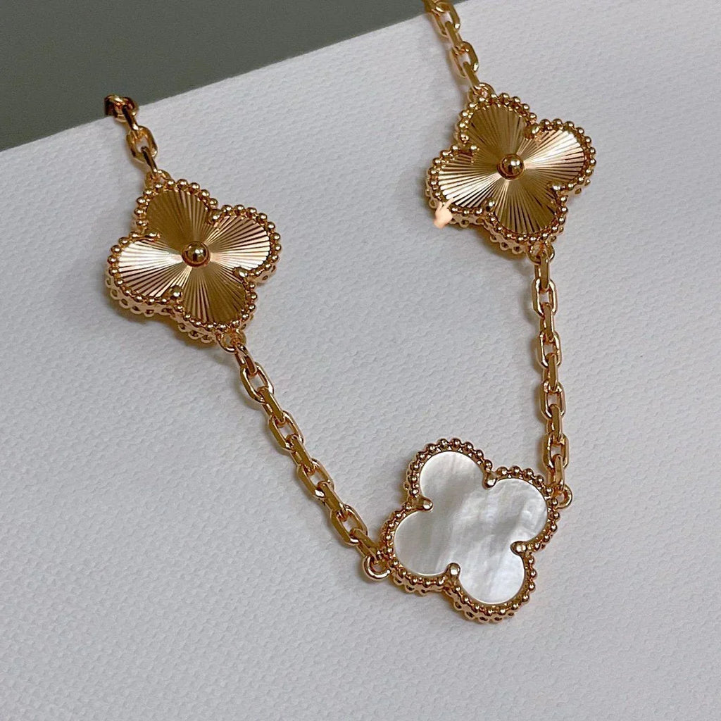[⭐Miroze ]New CLOVER WHITE PEARL MOP 5 MOTIF BRACELET COLLECTION
