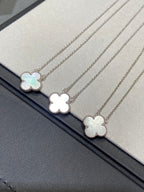 ⭐Miroze CLOVER MEDIUM SILVER WHITE MOP NECKLACE
