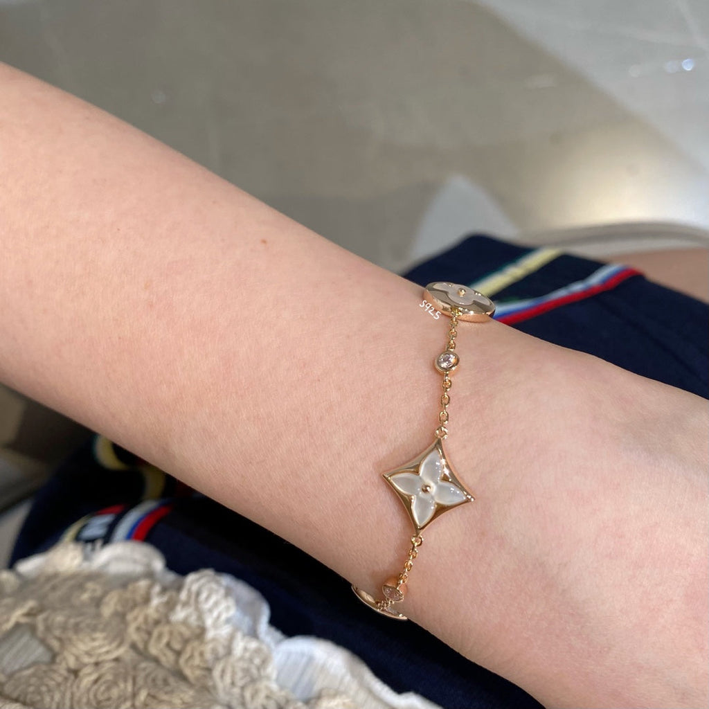 ⭐Miroze STAR AND SUN 4 MOTIF WHITE MOP PINK GOLD BRACELET