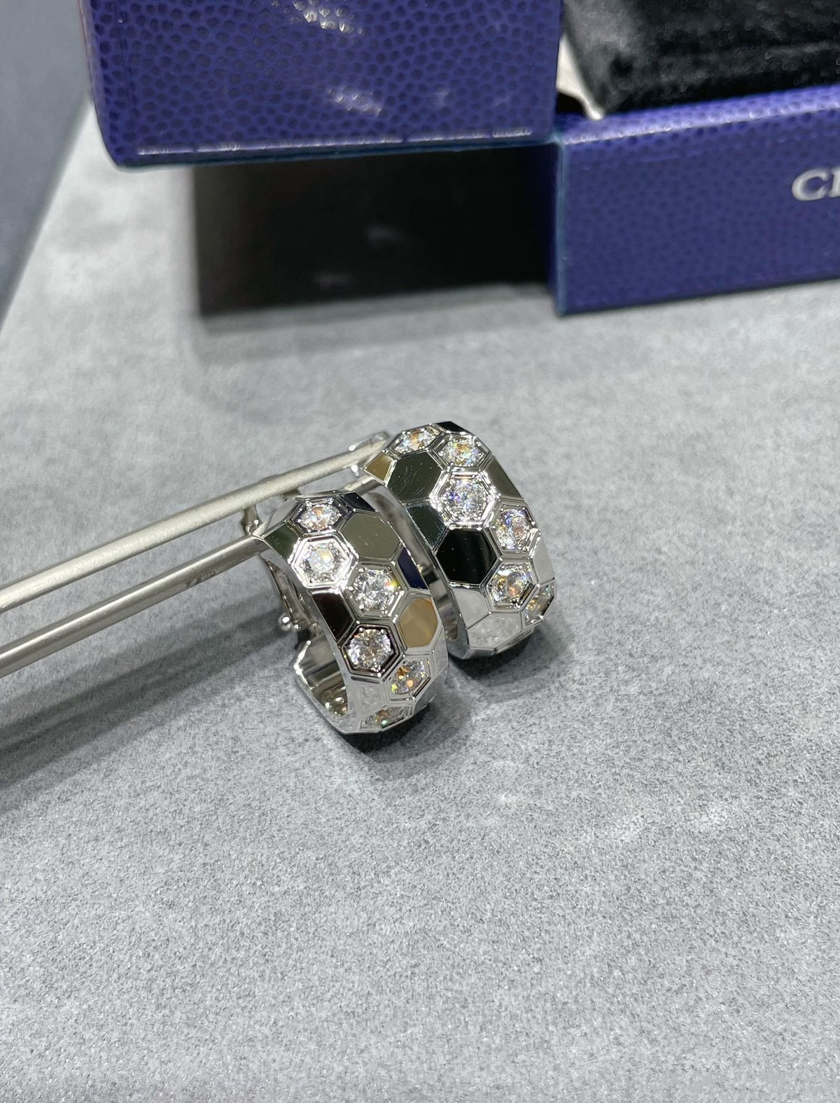 ⭐Miroze BEE LOVE DIAMOND HOOP EARRINGS