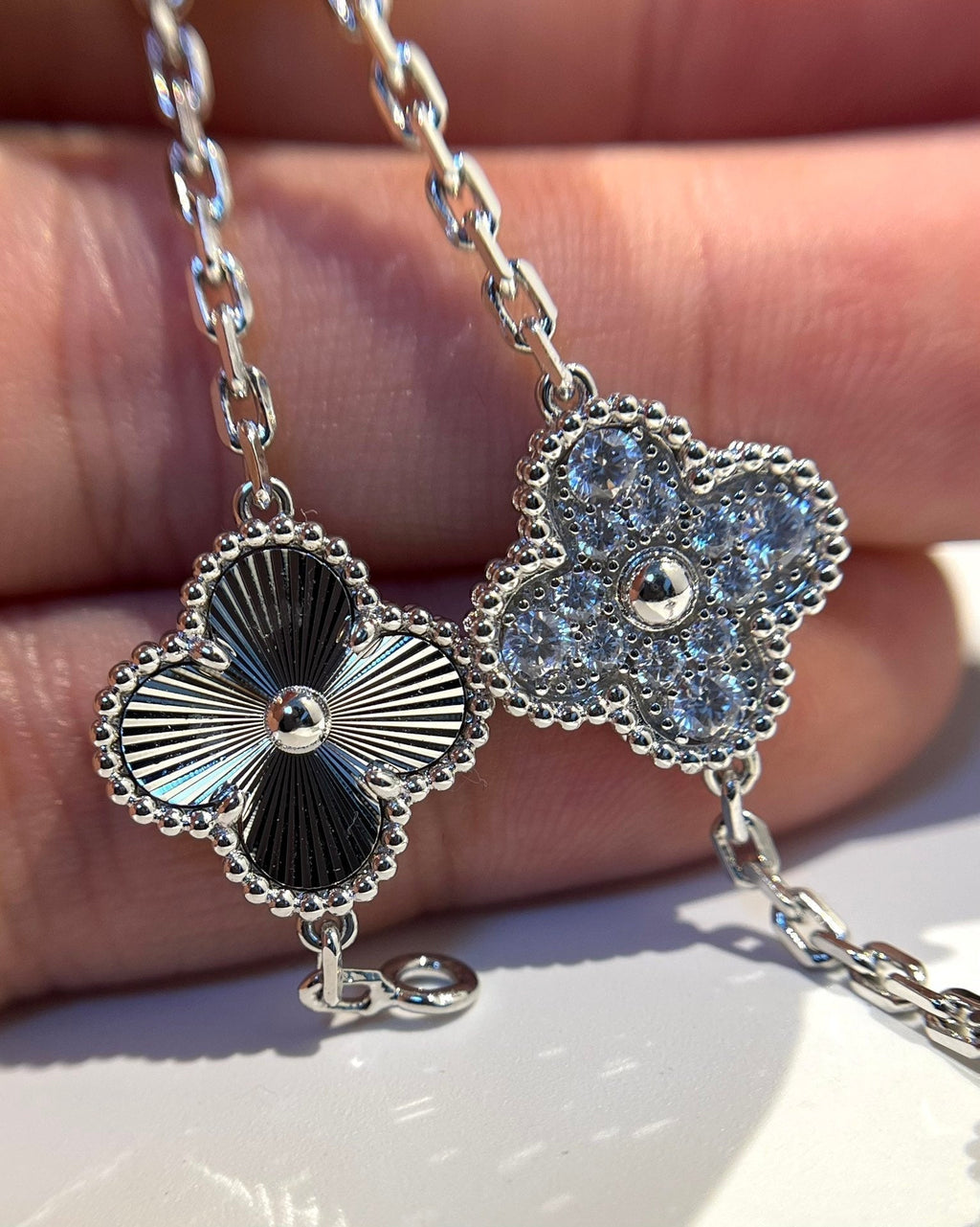 [⭐Miroze ]New  CLOVER 5 MOTIF LASER BRACELET COLLECTION