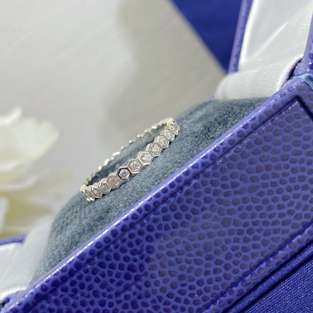 ⭐Miroze BEE LOVE DIAMOND PAVED SMALL RING