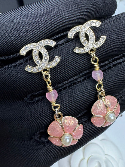 [⭐Miroze]26C Pink Camellia Enamel Pendant with Double C Earrings
