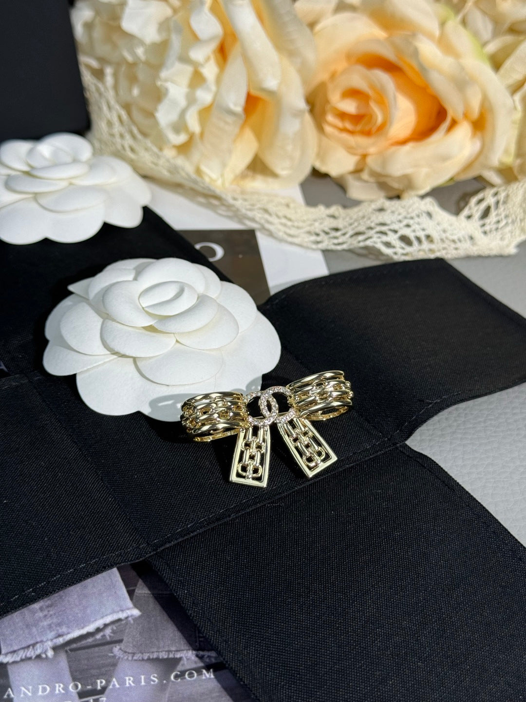 [⭐Miroze]25K Hollow Bow Brooch