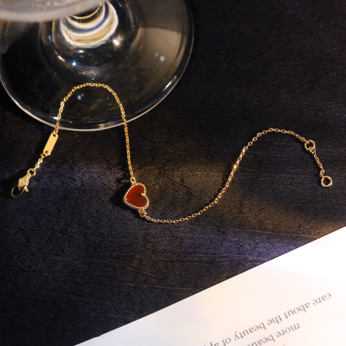 ⭐Miroze HEART-SHAPED  CARNELIAN SINGLE FLOWER BRACELET