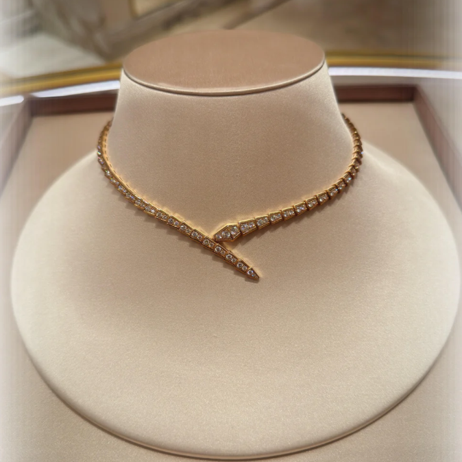 [⭐Veya]NEW！SERPENT DIAMOND NECKLACE