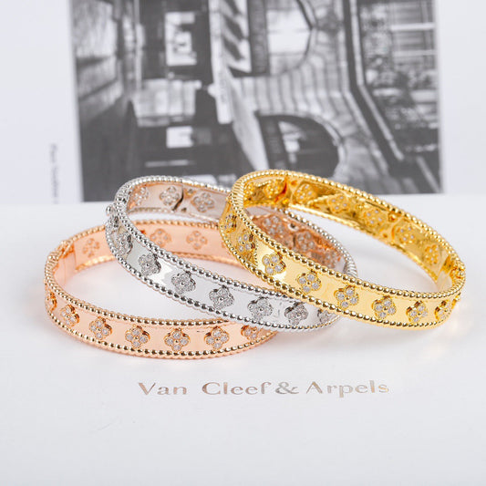 [⭐Miroze] CLOVER BRACELET 8MM DIAMONDS