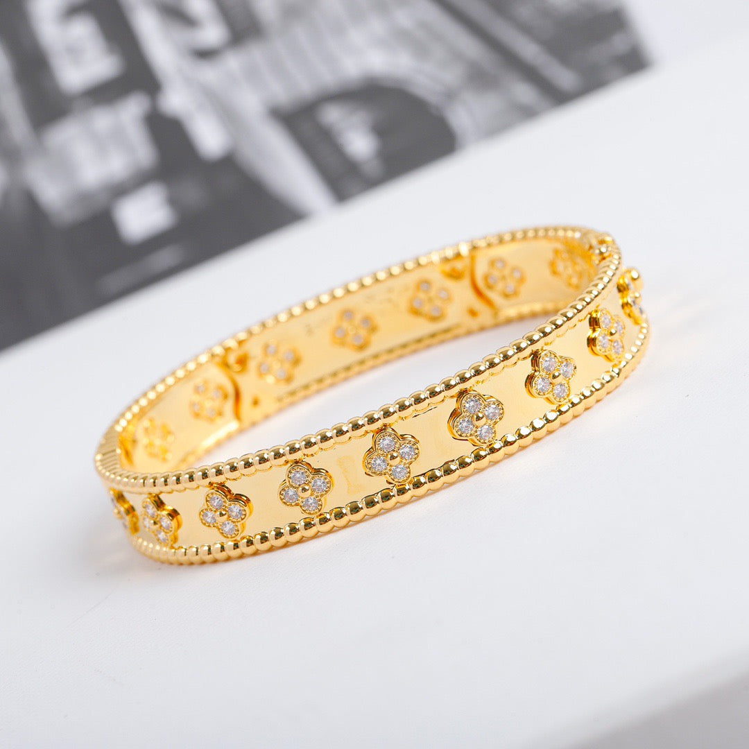 ⭐Miroze CLOVER BRACELET 8MM DIAMONDS