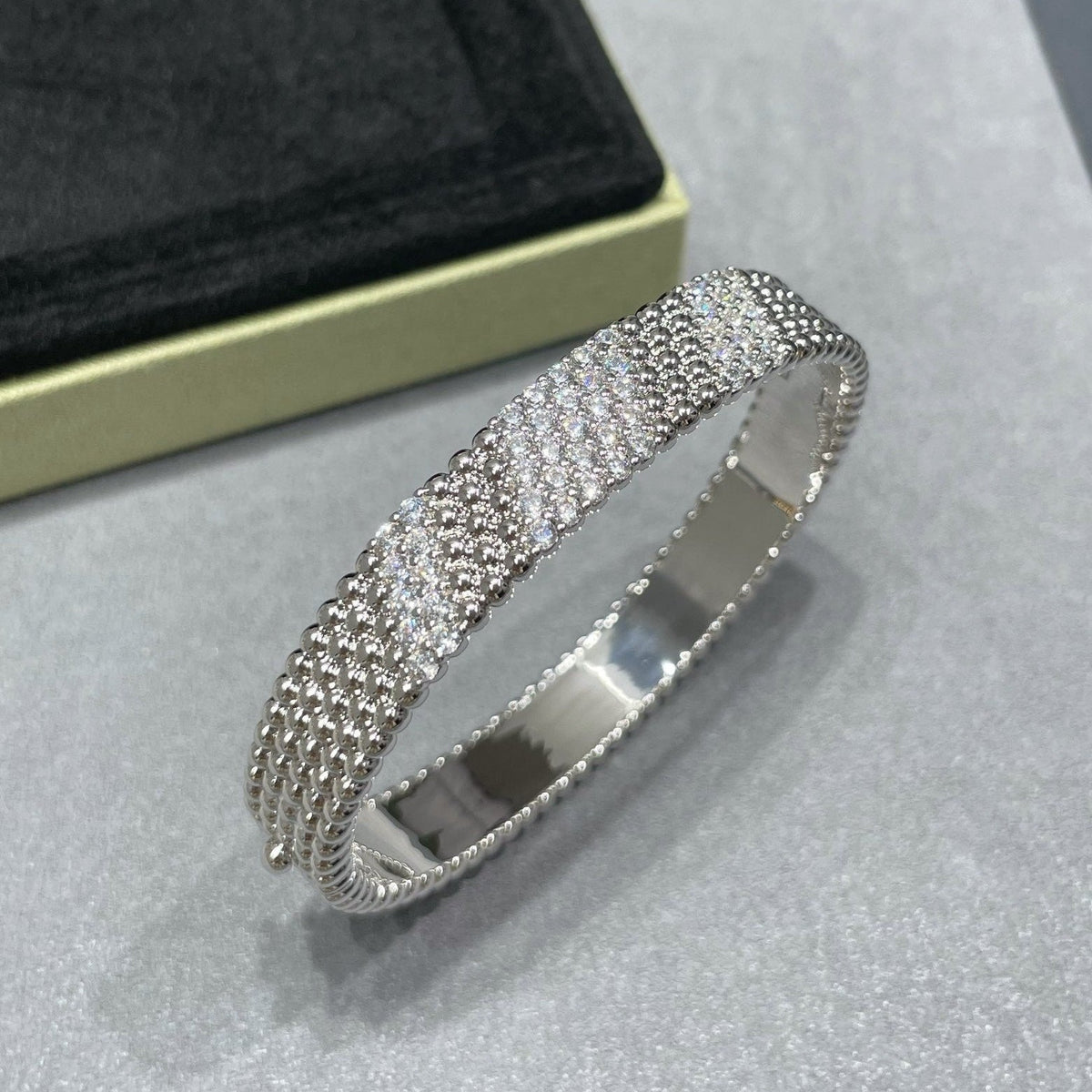 [[⭐Miroze] ]  PERLEE DIAMOND BRACELET ,5-ROW DIAMOND-SET DESIGN