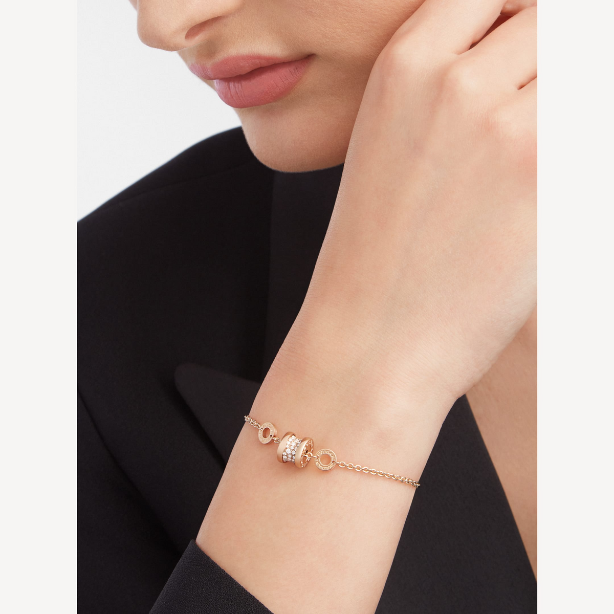 [⭐Miroze]ZERO 1 SOFT PINK GOLD WITH PAVED DIAMONDS ON THE SPIRAL BRACELET