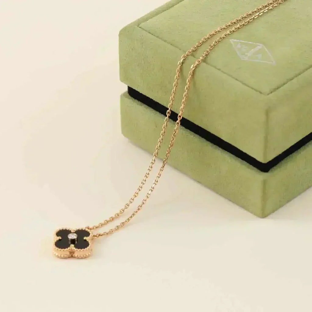 ⭐Miroze CLOVER 15MM DIAMOND ONYX NECKLACE