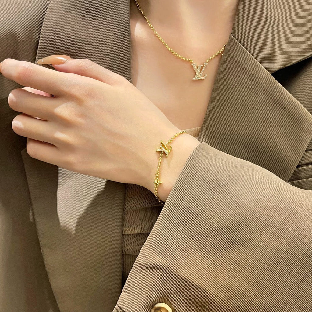 ⭐Miroze LOGO STAR MOTIF GOLD BRACELET