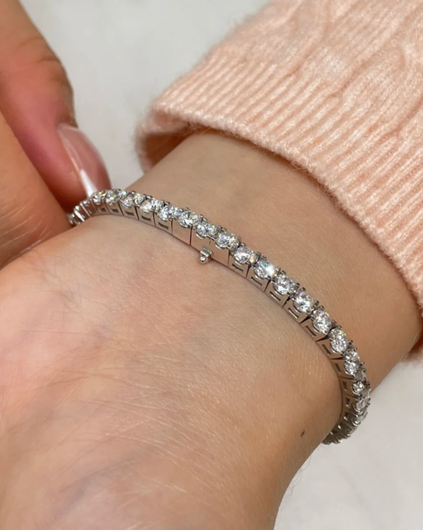 [⭐Miroze]  CLASSIC BASEBALL BRACELAT, 52 DIAMOND